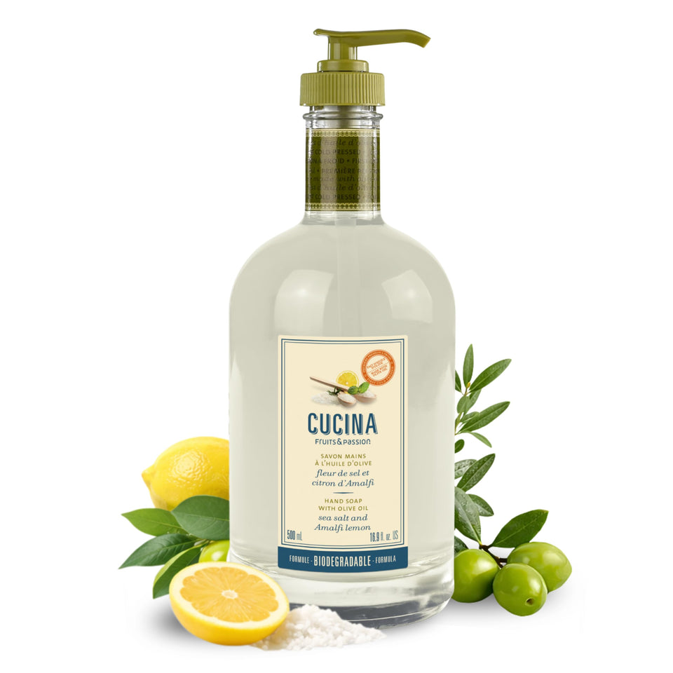 Fruits & Passion glass dispenser front view with citrus-sea fragrance, refreshing kitchen benefit