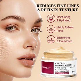 FullMeet cream texture close-up highlighting smooth hydrating finish