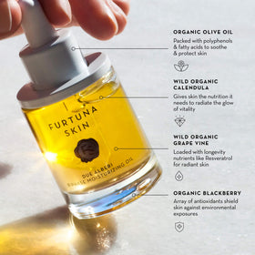 Furtuna Skin oil drop texture closeup demonstrating lightweight, non-greasy feel