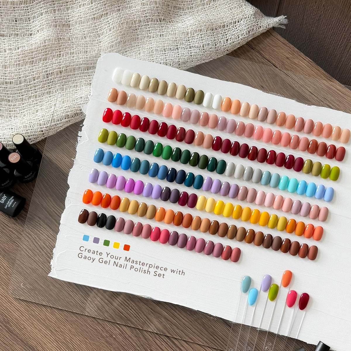 GAOY spread of 100 gel polish colors for easy shade selection