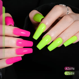 GAOY swatch close-up comparing glossy and matte top coat finishes for texture
