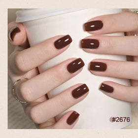 GAOY topcoat bottle detail with glossy and matte caps illustrating finish options