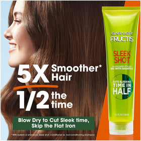 Garnier texture of Sleek Shot cream demonstrating smooth blendability