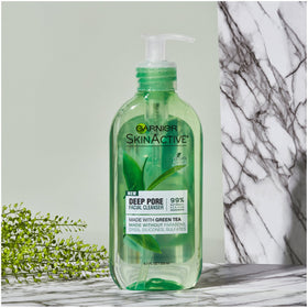 Garnier close-up label highlighting ingredient list and vegan benefit