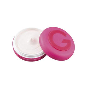 Gatsby Moving Rubber held in hand to show 80g size and travel convenience