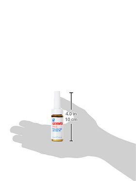 Gehwol Med oil applied to cuticle demonstrating fast absorption and hydration