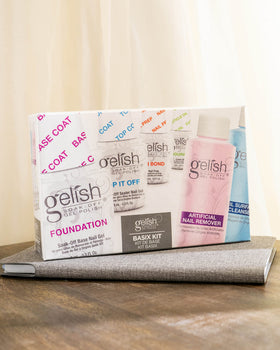 Label close-up of Gelish mini bottle highlighting product information for confident use