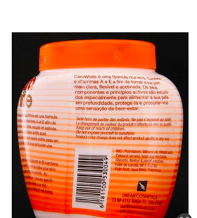 Dream Cosmetics cream texture close-up demonstrating smooth spreadability for quick absorption