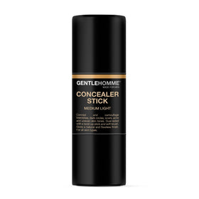 Gentlehomme brush detail showing soft bristles that blend product for natural finish