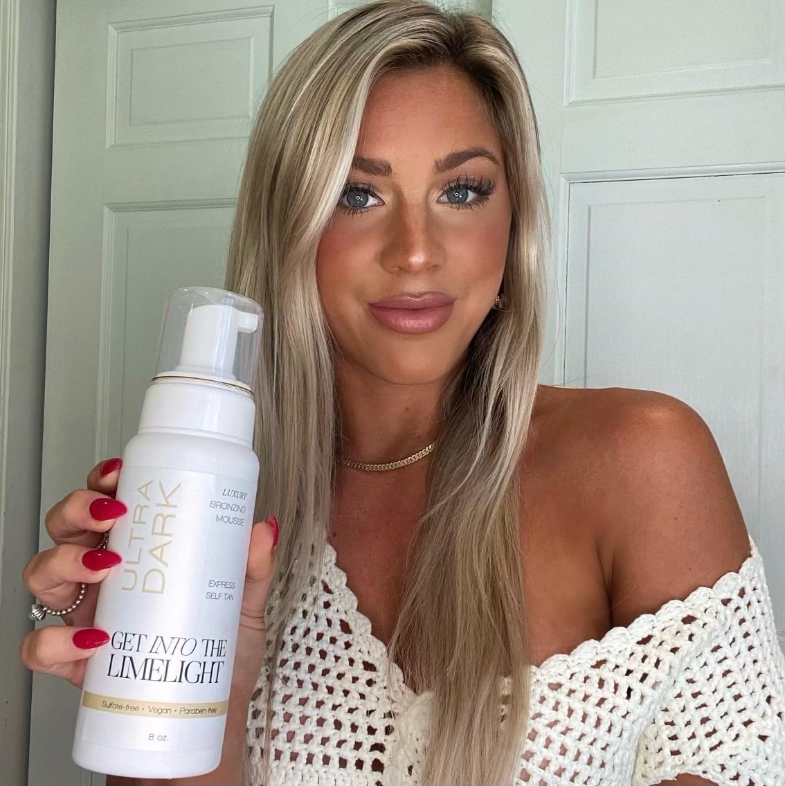 Get Into The Limelight pump dispenser detail highlighting easy, controlled mousse dispensing