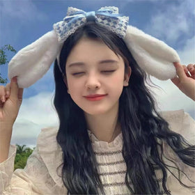 GFDSJKLCTH furry scrunchie close-up texture adds soft volume and gentle hold
