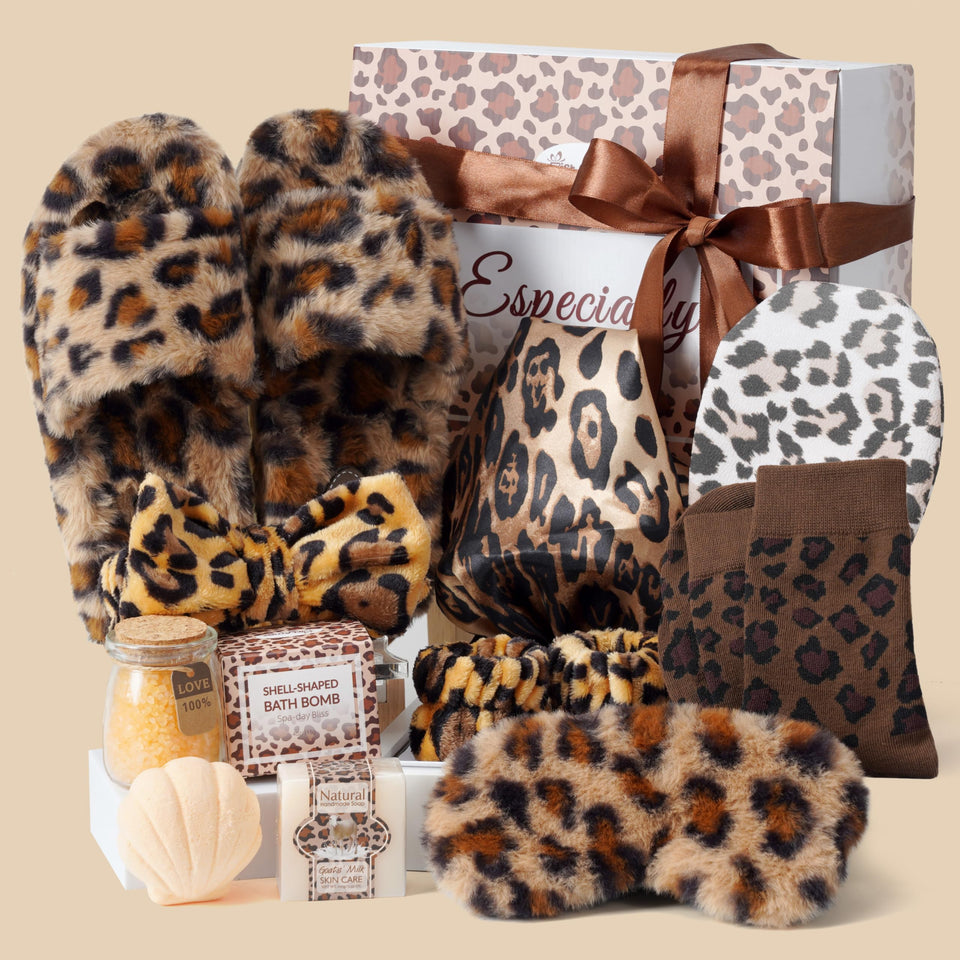 GiftAmaz leopard gift box front view showing ready-to-give presentation