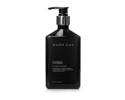 Gilchrist & Soames front bottle showing Warm Oak conditioner and branding for luxurious grooming