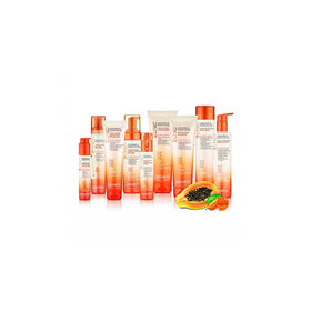 GIOVANNI conditioner applied to mid-lengths showing detangling action and ease