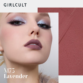 GIRLCULT open wand applicator demonstrating smooth cream glide benefit
