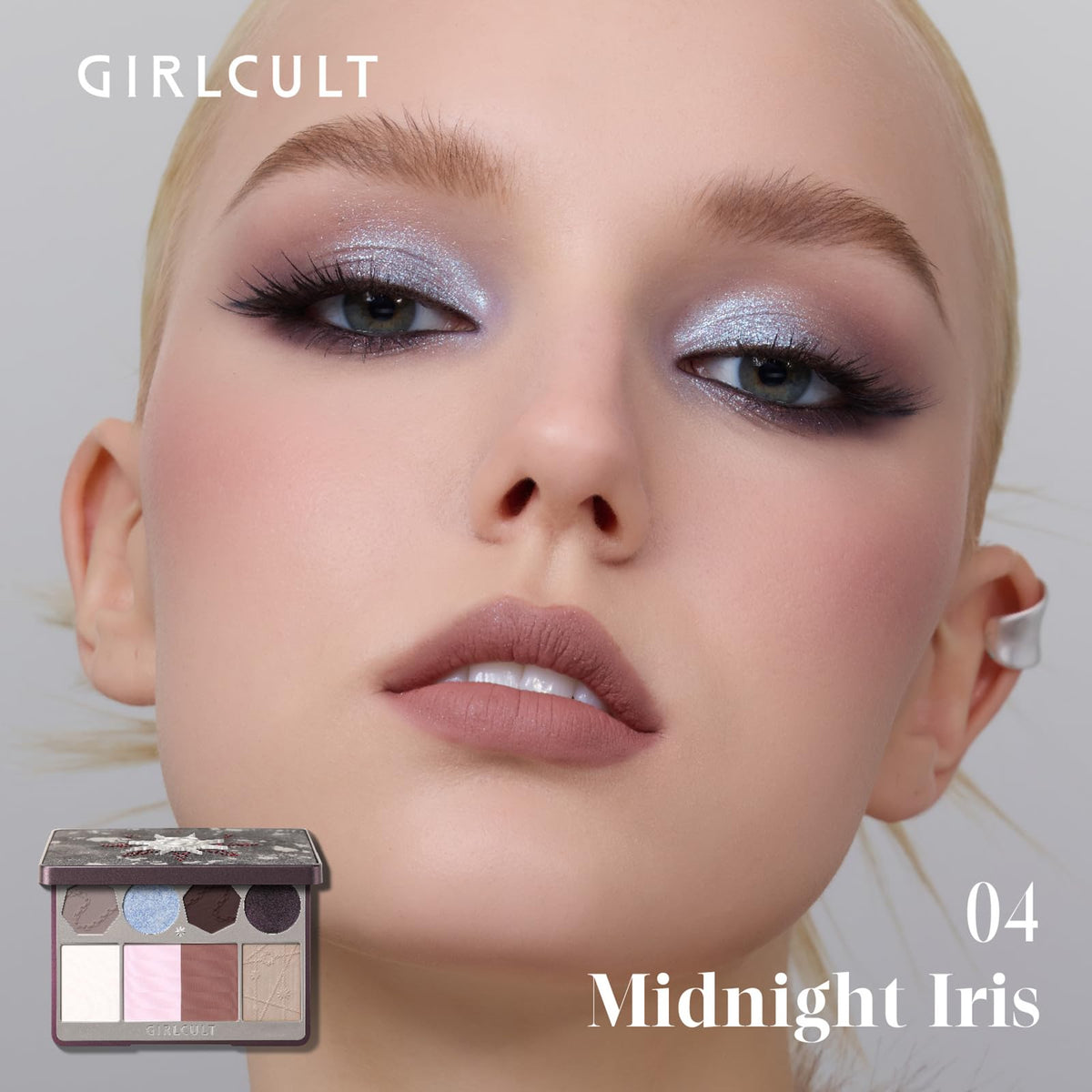 GIRLCULT close-up of baked powder pans showing smooth texture for blending