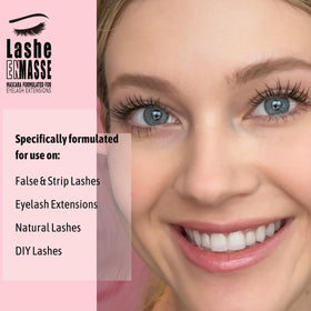 GladGirl dual-wand close-up demonstrating comb and thick brush benefit