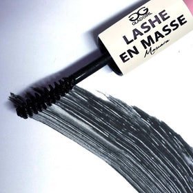 GladGirl mascara held in hand showing size and travel convenience
