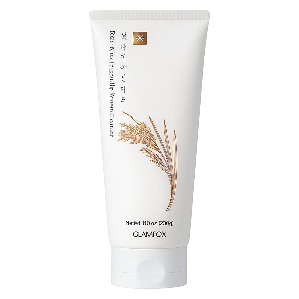Glamfox front packaging showing product, clear label, and brightening benefit
