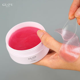 Glov Beauty individually sealed pairs highlighting travel convenience