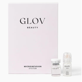 Glov Beauty front packaging showing kit contents and benefits