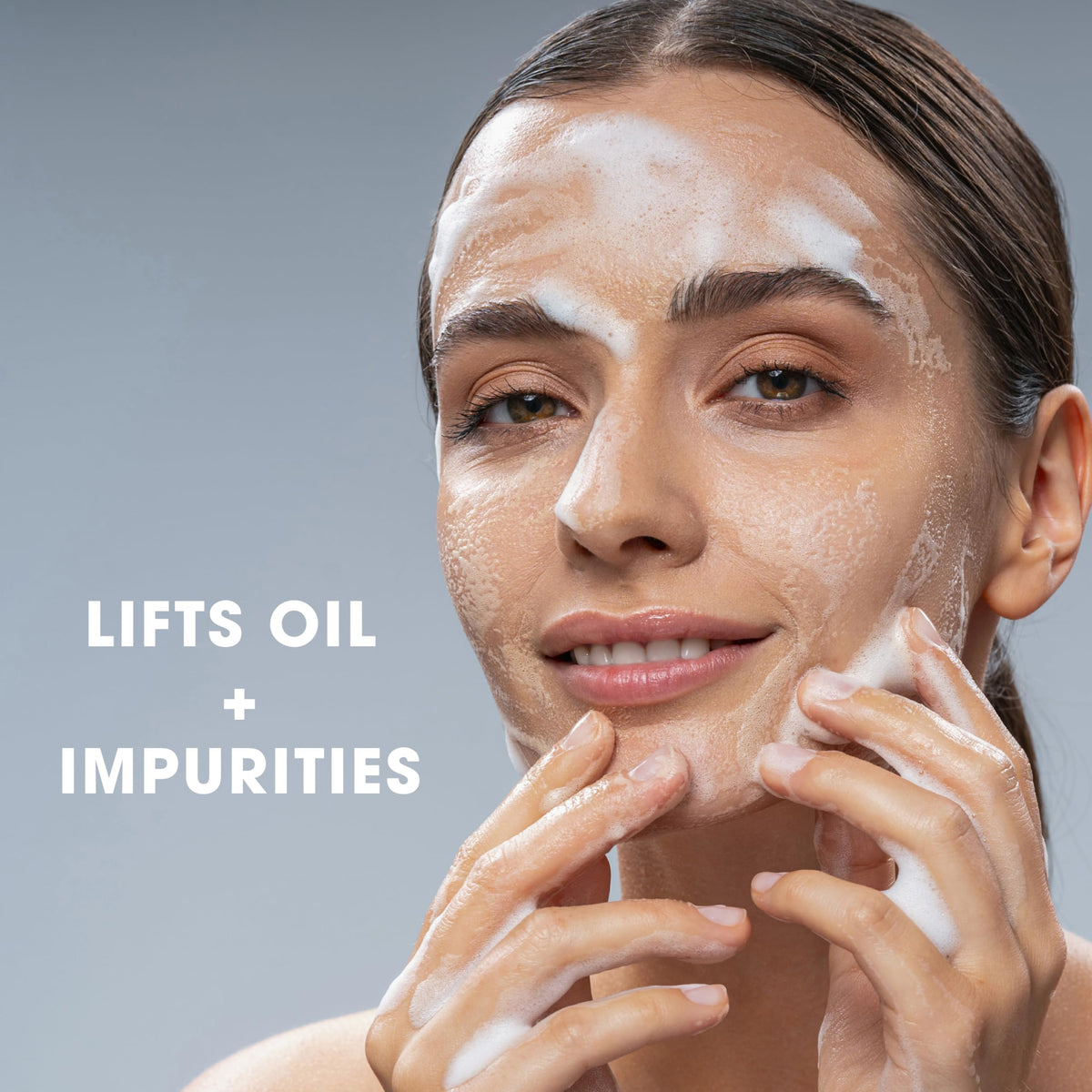 Glowbiotics close-up label highlighting probiotics peptides and ingredient benefits