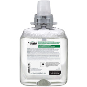 GOJO close-up of refill valve click feature for easy, secure installation benefit
