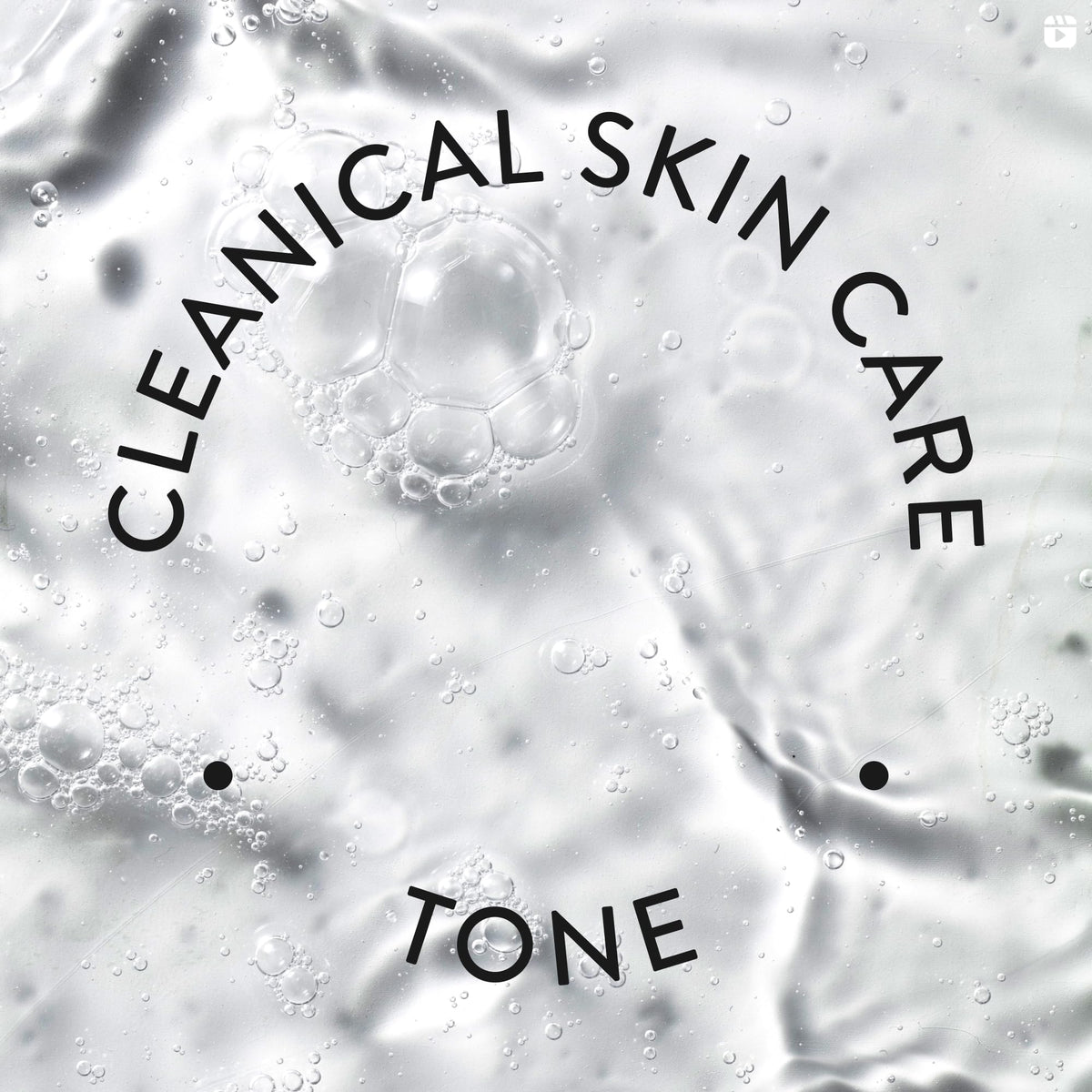 good.clean.goop cotton pad with toner demonstrating simple application