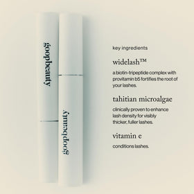 goop Featherlash brush closeup highlighting bristle grooves for precise coating