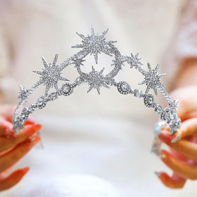 GORTIN crown paired with veil demonstrating cohesive bridal styling benefit