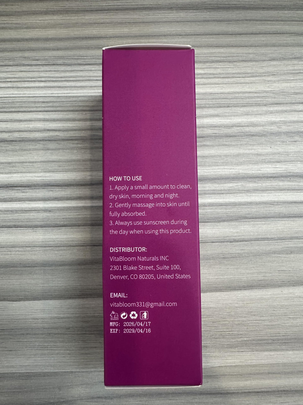 GOUGEX Seora ingredient bottles with arbutin and niacinamide benefits