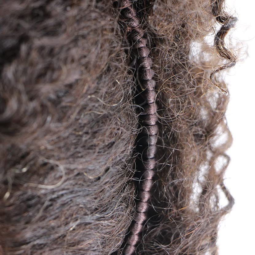 HairZing elastic stretch detail showing grip on thick hair without damage