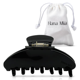 Hana Mia black clip front view showing secure hold and sleek style