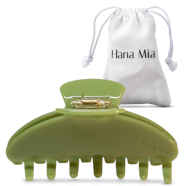 Hana Mia front packaging showing green claw clip and glossy finish for polished look
