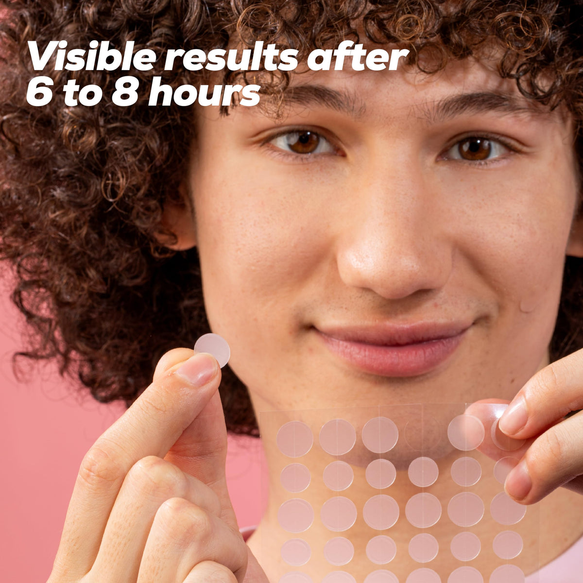 HANHOO patch turning white while absorbing fluid, showing visible extraction benefit