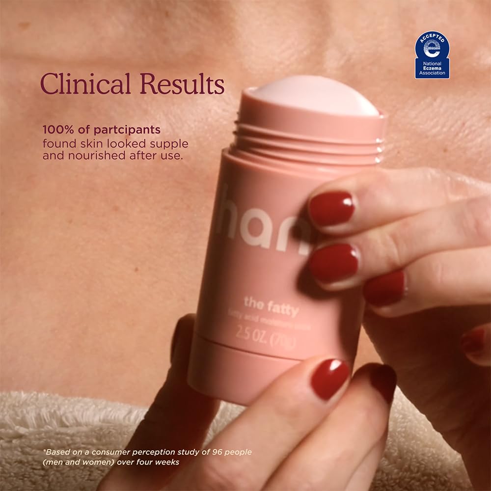 HANNI Fatty applied to elbow demonstrating targeted hydration benefit