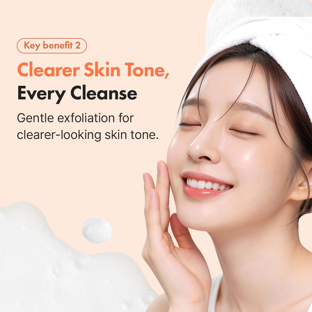 Hanskin cleanser prepping skin for serum, improving absorption and tone
