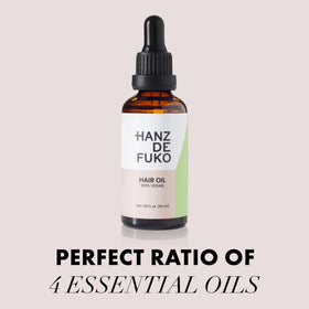 Hanz de Fuko oil texture on palm showing lightweight absorption benefit