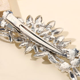 Hapibuy side profile showing comb teeth and hook-lock for secure comfortable hold