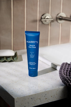 Harry's pump dispensing foam, demonstrating easy lather and gentle cleansing