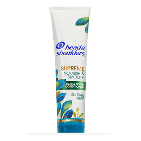 Head & Shoulders front packaging showing product name and size, aiding purchase decisions
