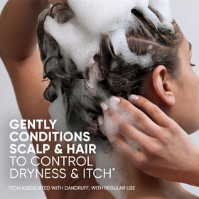 Head & Shoulders in-shower application demonstrating gentle scalp massage