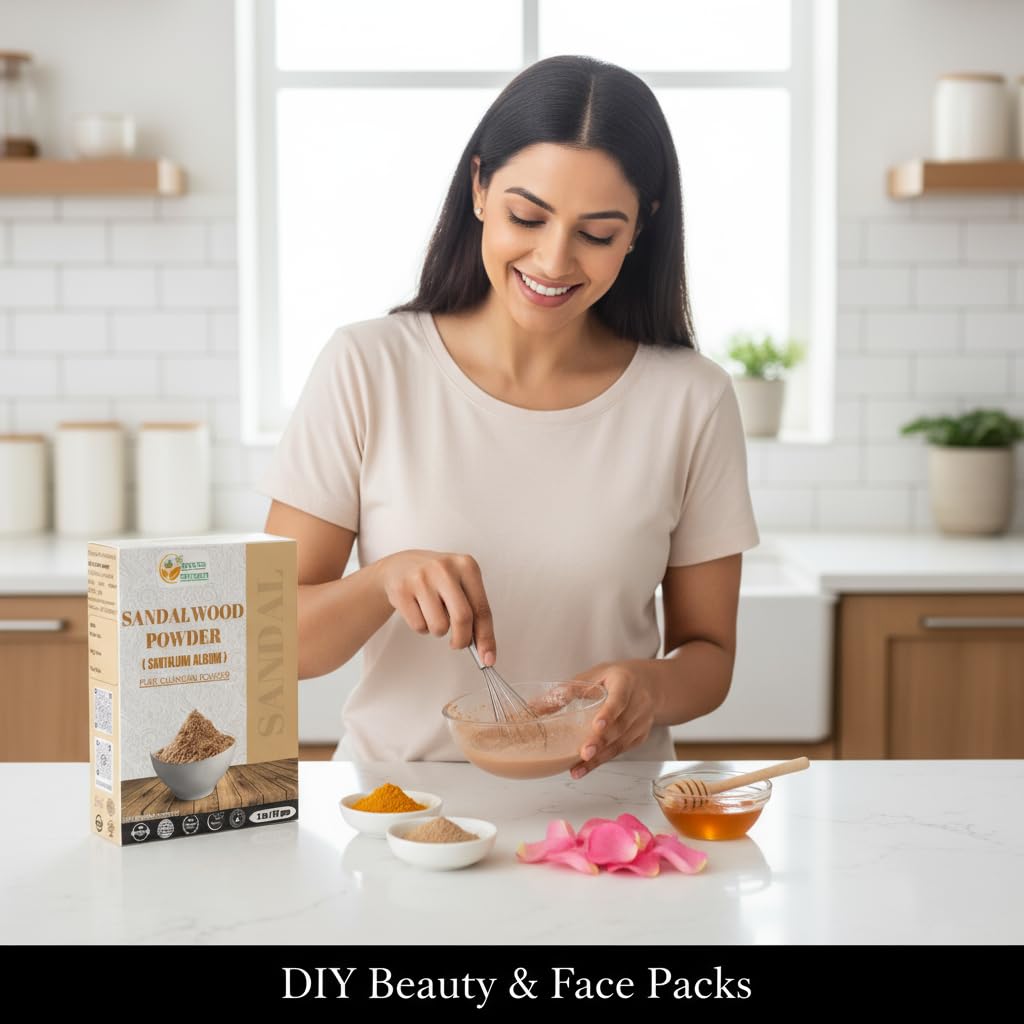 Herbs Botanica powder beside hand to show 227g scale and portioning benefit