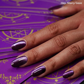 heyhae close-up of gel strip texture highlighting galactic purple shift benefit: visible shimmer detail