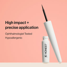 Honest Beauty flexible brush tip close-up for precise application