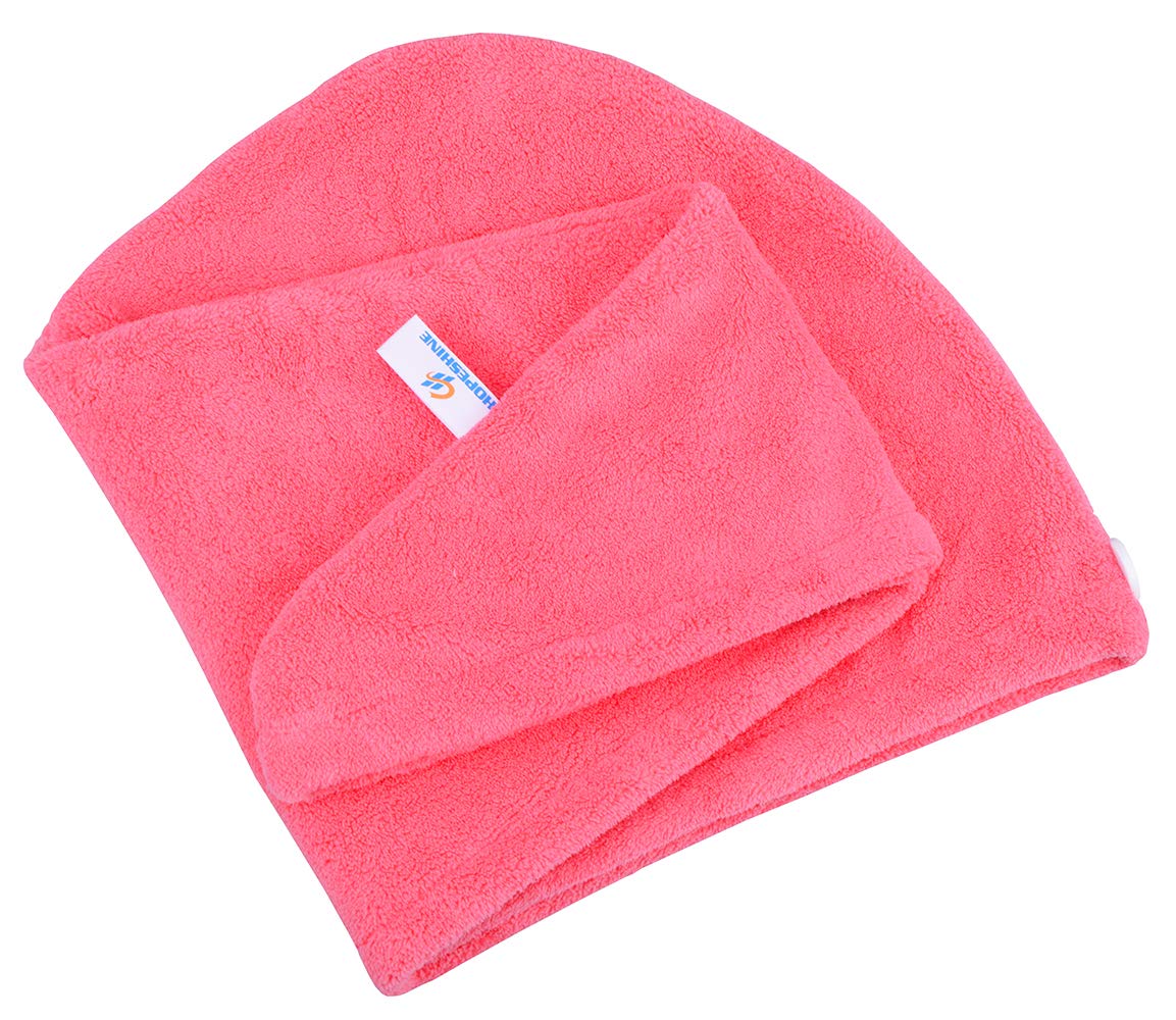HOPESHINE model wrapping wet hair to show secure hands-free drying