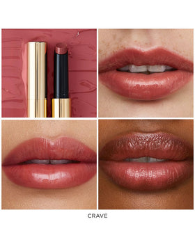 HOURGLASS Phantom texture close-up showing glossy finish and hydrating balm for smooth lips