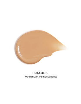 HOURGLASS texture close-up highlighting dewy, lightweight finish for visible hydration
