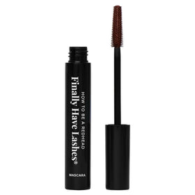 How to Be A Redhead mascara brush close-up revealing precise bristles for clump-free application