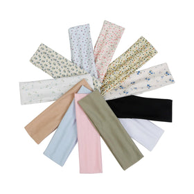 Huachi flat lay of twelve colors illustrating mix-and-match options
